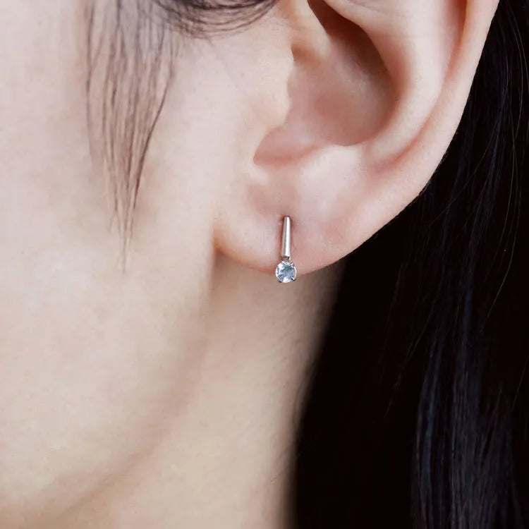 シングルダンシングストーンピアス アクアマリン Pt950製 SKE-5063AQPtE