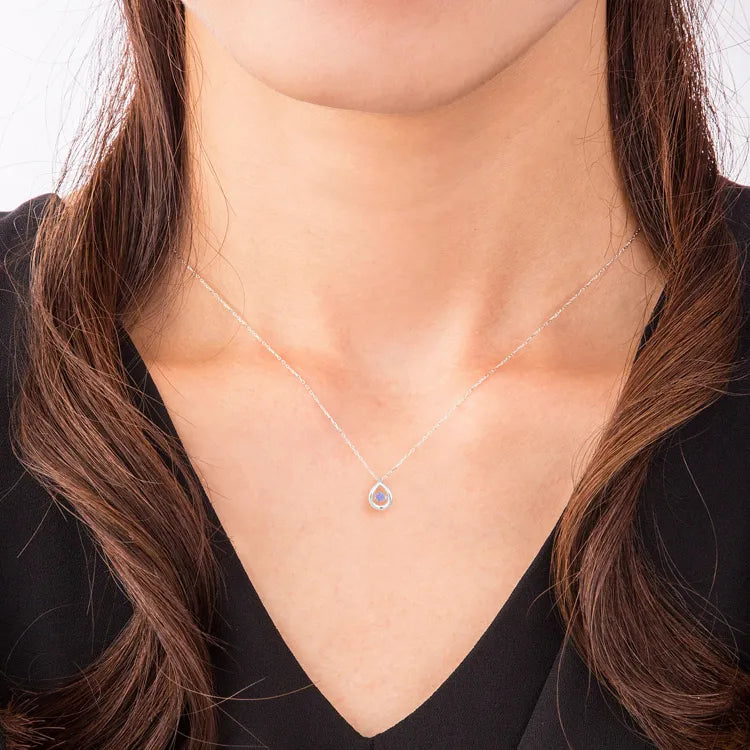 ネックレス(AD-0170TZ-W10 /K10 white gold) -tanzanite-December 着用
