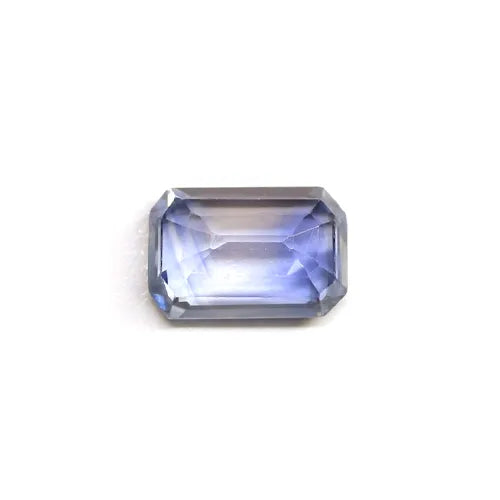 【1点のみ！】ファンシーカラーサファイア（ブルー系グラデーション）　ルース販売　エメラルドカット0.65ct　1粒