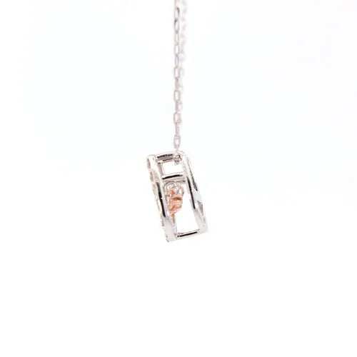 【カード鑑別書付き】ダンシングストーンネックレス　Ｈ＆Ｃピンクダイヤモンド0.03ct　馬蹄　Pt900製　ＦＴＷ－４３６５－ＰｔＥ　側面