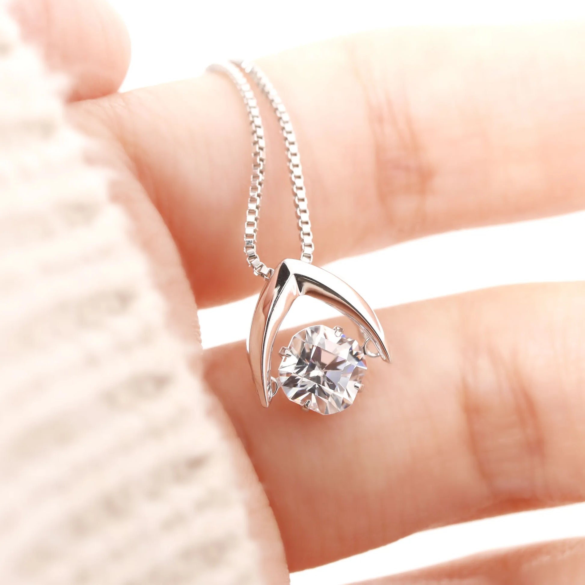 Crossfor公式】 ネックレス ダンシングストーン NYP-533 Good Crossfor公式】 ネックレス ダンシングストーン NYP-533 Good