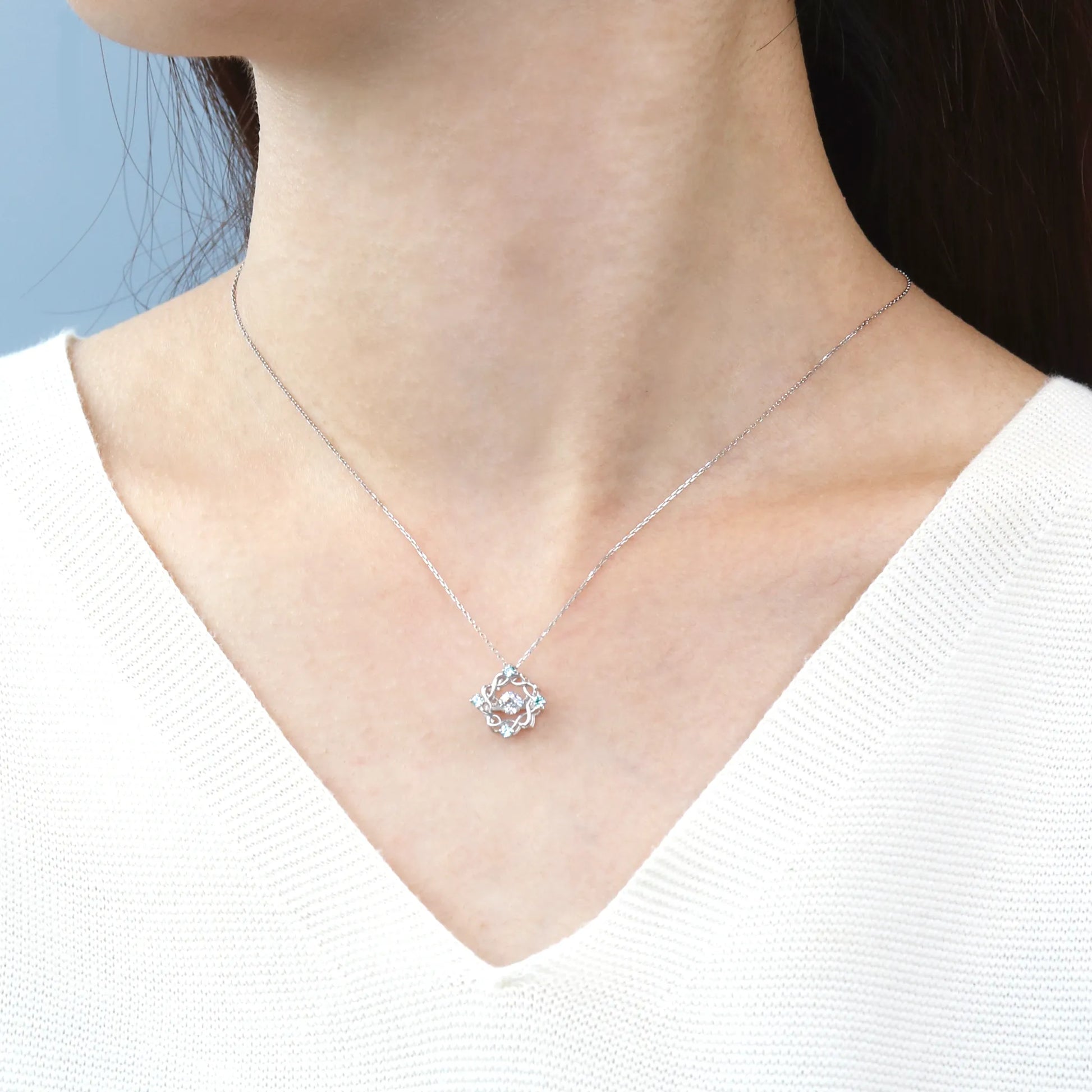 STONE HENgE Silver 925 ホワイトゴールド Crossing ネックレス STONE HENgE Silver 925 ホワイトゴールド Crossing ネックレス