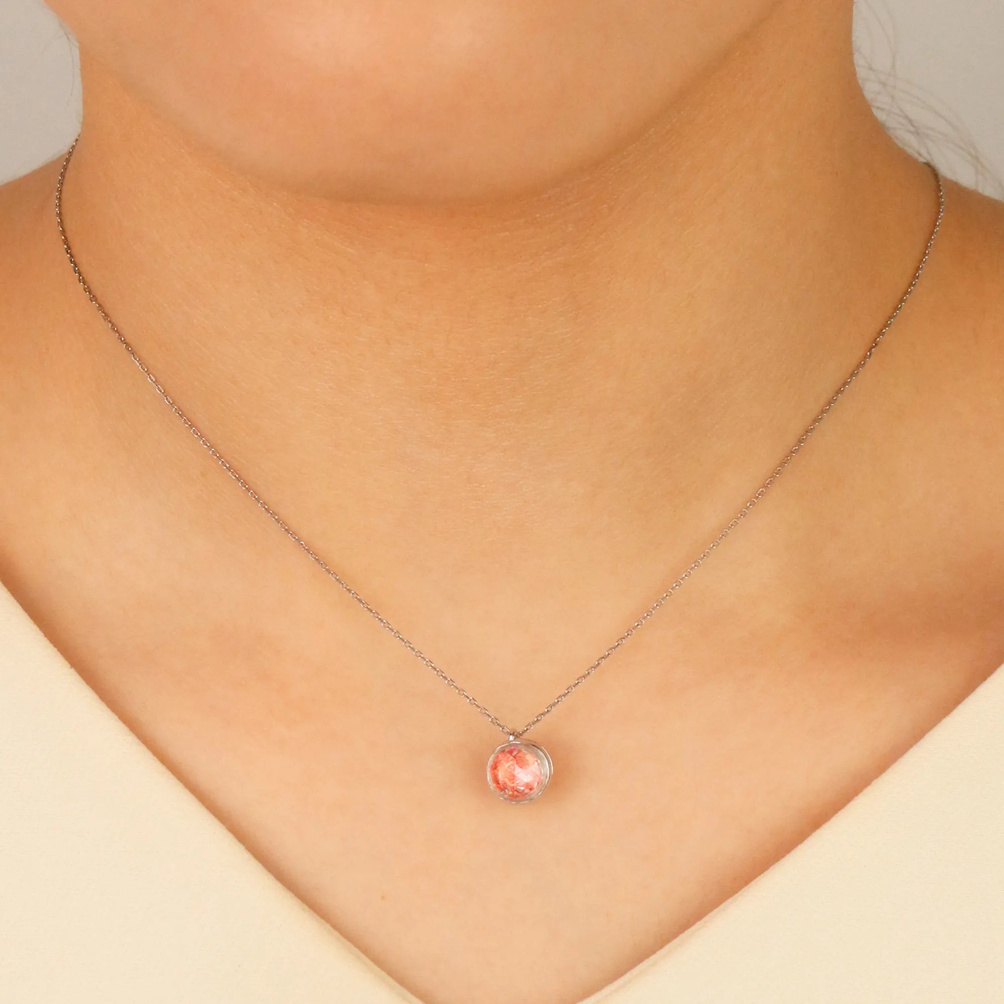 ネックレス　NFP-001R　ファンタジーコレクション　レッドカラー