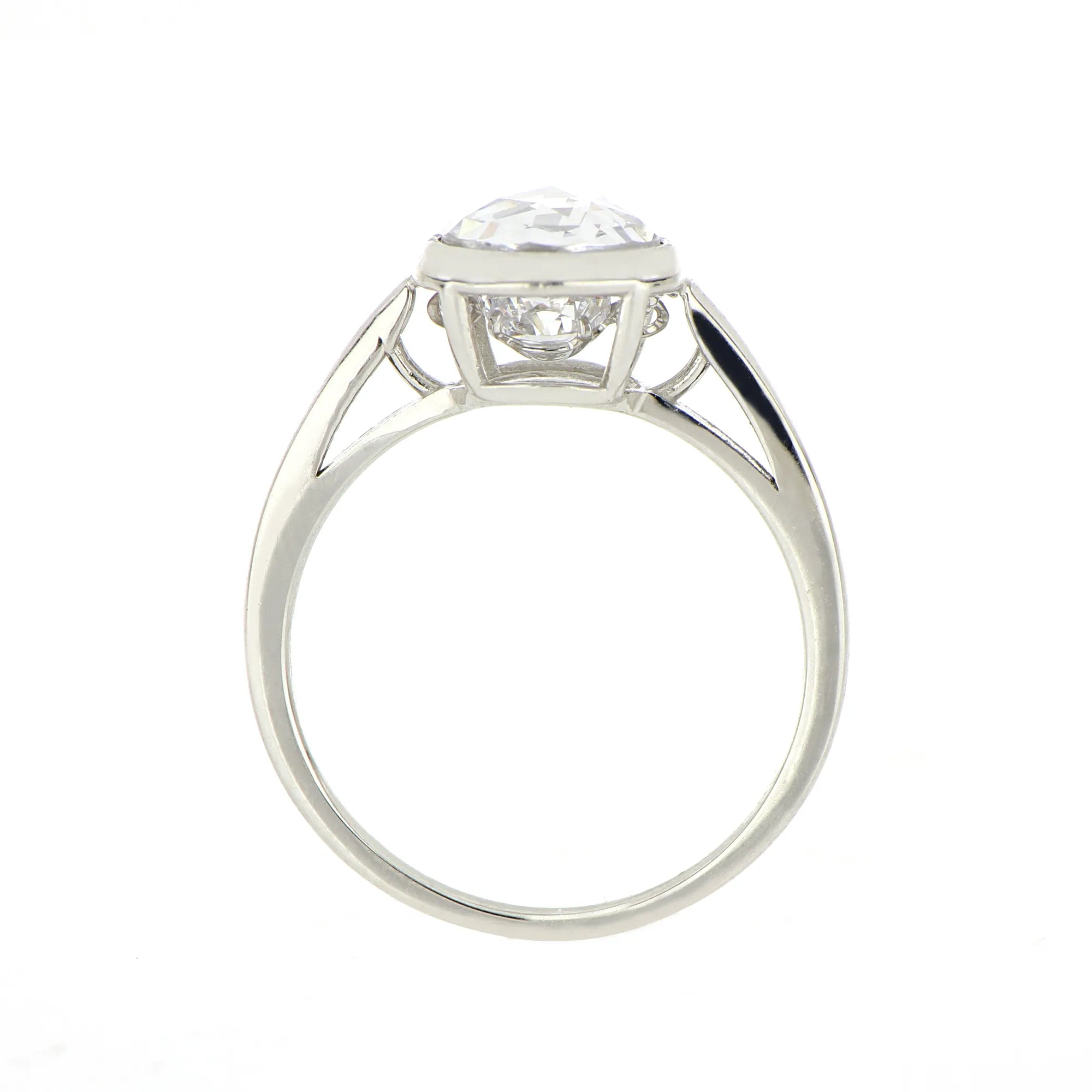 リング　NFR-001W*1　ファンタジーコレクション　ホワイトカラー