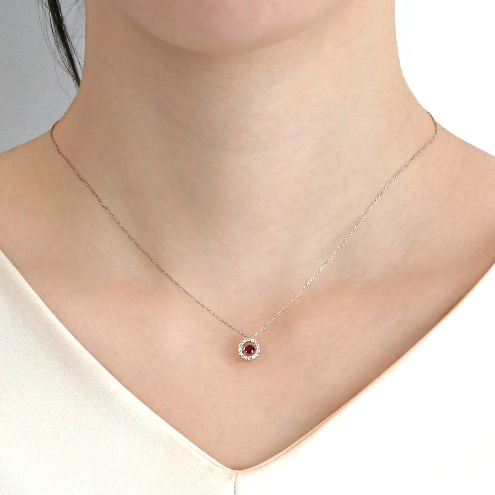 ADA K10 アンティークフラワーデザインネックレスピアスセット ADA K10 アンティークフラワーデザインネックレスピアスセット